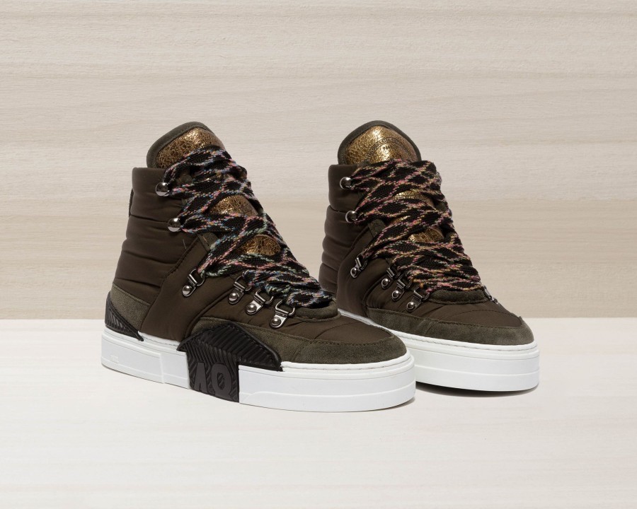 Women P448 High Tops | Alpine Monta